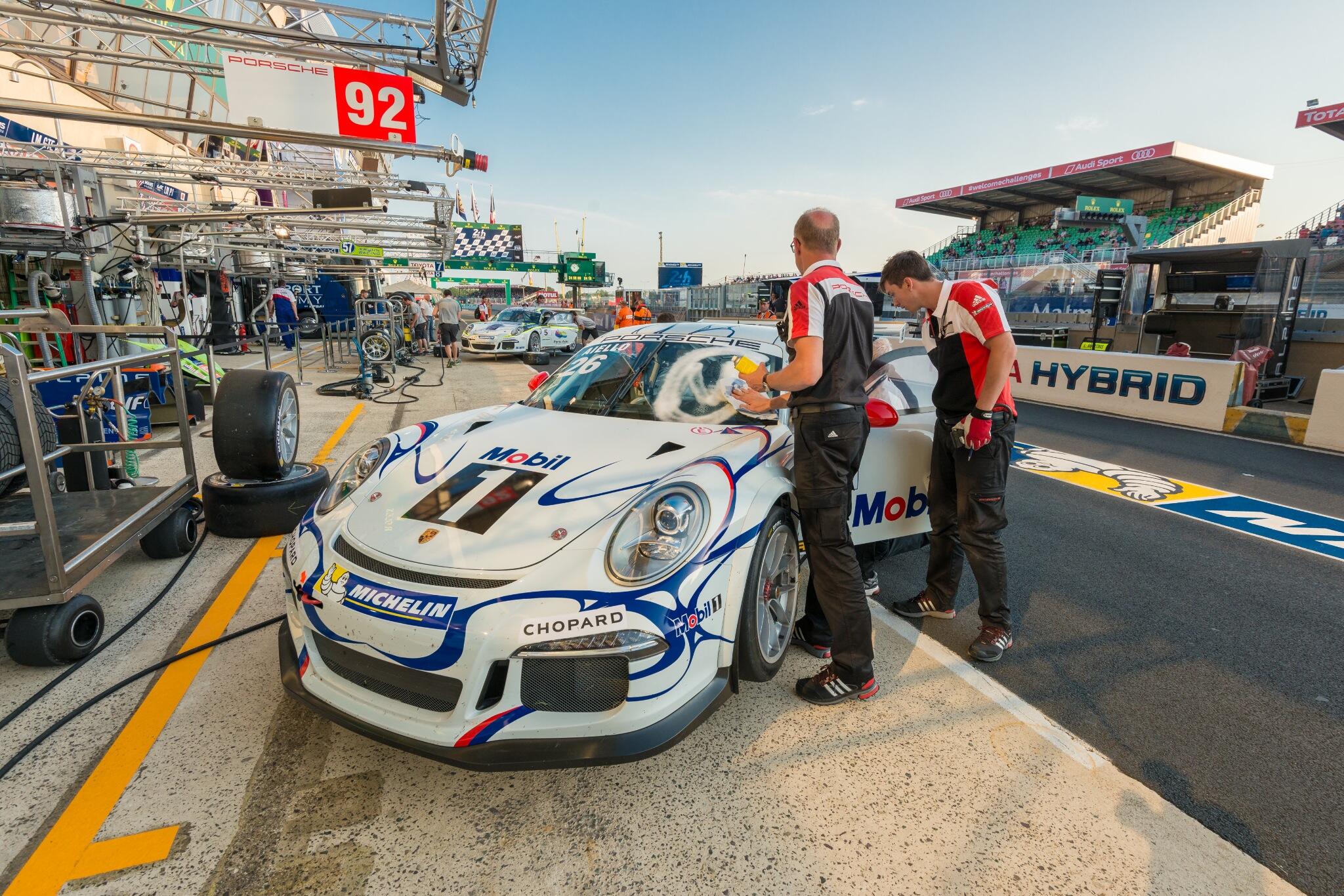 Bp3-j9VIMAMbuiT.jpg:large