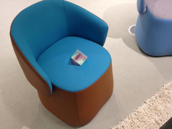 MetropolisMag's tweet photo. As a chair or a pouf, #MetropolisLikes @PUrquiola's #Openest #Chick for @Haworthinc. Experience it at @NeoCon #3-12 http://t.co/VJO5lNwGSG