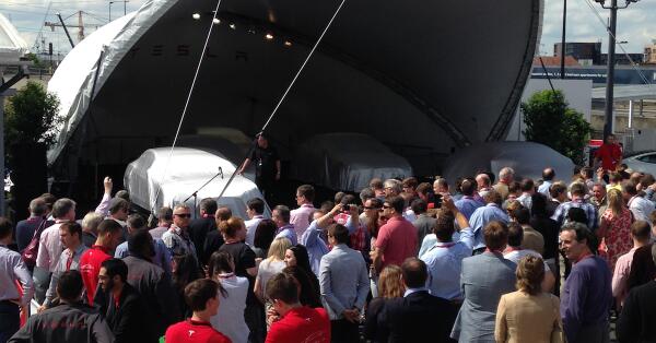 Tesla's tweet photo. Miss our RHD event in London? You can at least feel like you were there: http://t.co/UsDSdINVYO http://t.co/mGfnYHZ21g