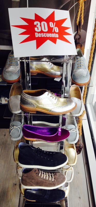 BlasserG's tweet photo. Calzados tanto para damas como caballeros desde el 30% en descuento, no dejes pasar la moda y usa #Blasser http://t.co/iVcFj931af