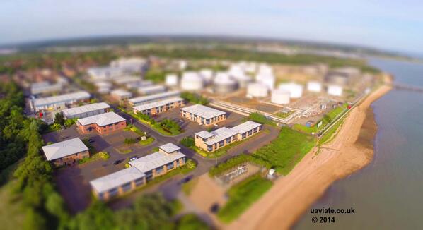 Aerial photo of Ensign Way, Hamble this evening. Buildings of @RYA_news <a href="/FianiumLtd/">Fianium Ltd</a> <a href="/VETUS_Group/">VETUS</a> in focus.