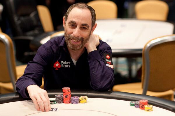 PokerStars's tweet photo. "It's one long game, so don't stress about today's bad result." - Barry Greenstein #ProQuotes http://t.co/xetIcg15WY