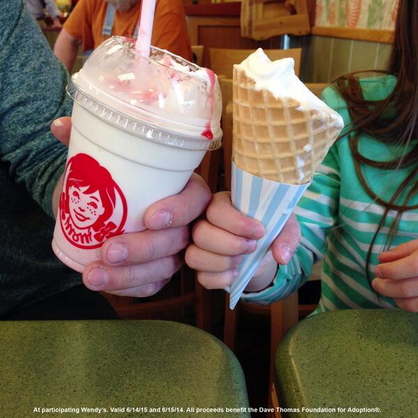 Wendys's tweet photo. Celebrate #FathersDay with a #Frosty this weekend. We’ll donate $.50 to @DTFA to help kids in foster care find homes! http://t.co/9DBZjePNYS
