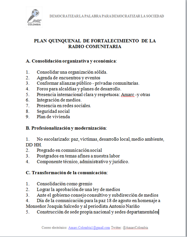 AmarcColombia's tweet photo. Plan quinquenal de fortalecimiento de la radio comunitaria. @AMARCALC @LACOMETA1072FM @juandagudelo77 @geovanniacate http://t.co/KCb6bpzYS5