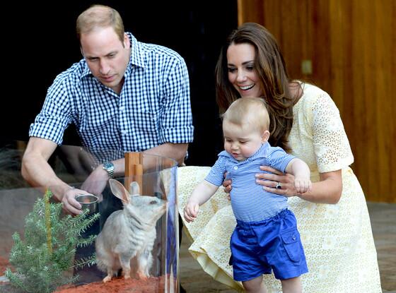 enews's tweet photo. Prince George is now walking! Find out what hobby Kate Middleton wants him to learn: http://t.co/xT9Dc378pd http://t.co/kfXG1buHK0