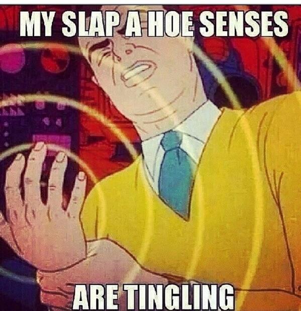 VHonbass's tweet photo. @kenchatman #throwbackjoke left hand itchin http://t.co/cjNoTSkwx3
