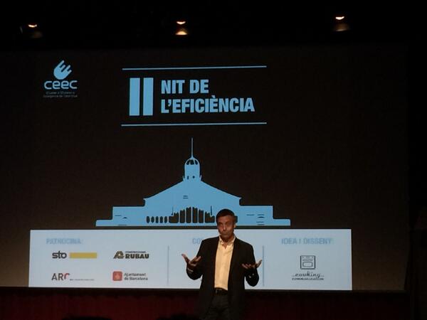Ja hi som! Acaba de començar la Nit de l'Eficiència Energètica amb el #CEEC <a href="/circutor/">CIRCUTOR</a>