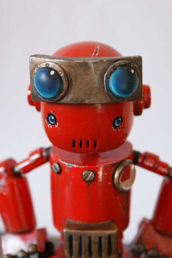 A Sneaky peek at my latest robotic minion!