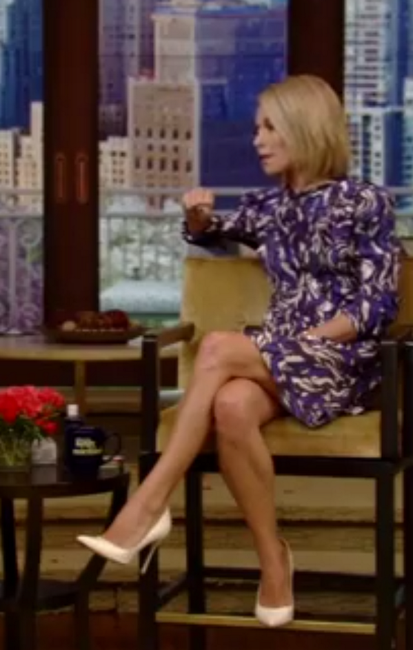 kelly ripa leg pics