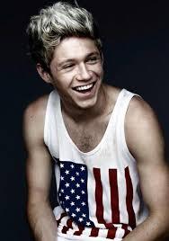 rubyvil66766809's tweet image. Love his hair and his smile