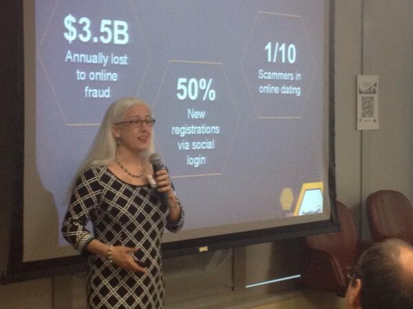 AVINDEaccel's tweet photo. @MaryHaskett @BeehiveID killing it at the #IBMSmartCamp pitch #womenled @AustinIIC http://t.co/megdHJfGDx