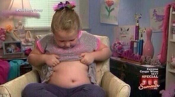 TheComedyHumor's tweet photo. Me checking for abs after doing one sit-up... http://t.co/0qtokl1JSk