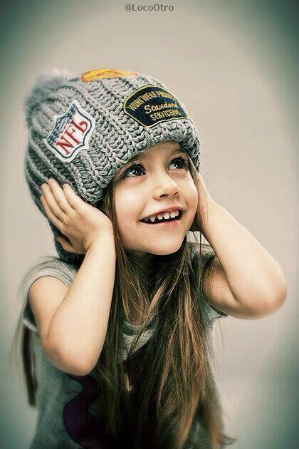 LocoOtro's tweet photo. RT SI QUIERES UNA HIJA ASÍ. http://t.co/c1pBetUvRB