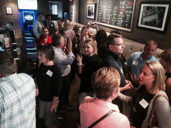 AMArochester's tweet image. Great group at @wallst585 for our #summerNetworking!