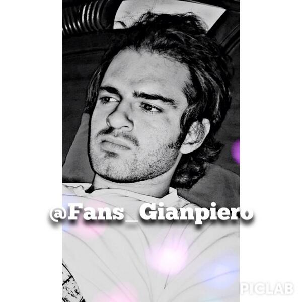 FANS_GIANPIERO's tweet photo. Les dejamos una fotito interesante de nuestro @gianpieromusica ¡Se vienen grandes éxitos! Nuestro apoyo siempre http://t.co/UVCdiptOYi