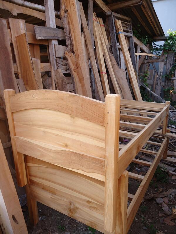 Furniture_ID's tweet photo. single divan project. #Furniture #Indonesia #Interior #product  #Mebel #Jati #Teak #Divan #Wood http://t.co/sOyfK9E2ZI