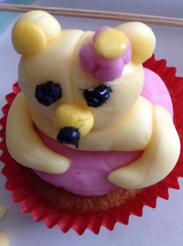SweetToothCakeD tweet picture