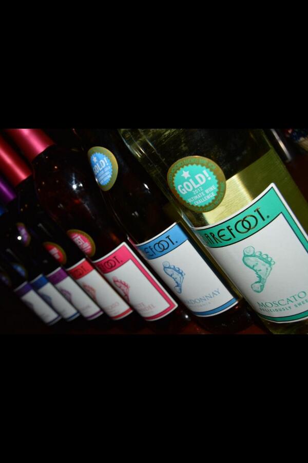 TheBlueCrawfish's tweet photo. Half price wine bottles tonight and every Wednesday #winedownwednesday http://t.co/0TEJ7m0Yg9