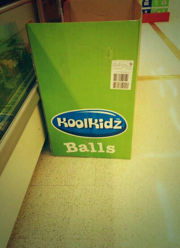 BossOctopus's tweet image. What you get for the Rolf Harris that has everything.