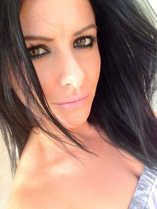 It's me http://t.co/h9mKPFzs5N<a href="/tag/pics"class="tags"><span>#pics</span></a><a href="/tag/sext"class="tags"><span>#sext</span></a><a href="/tag/sexting"class="tags"><span>#sexting</span></a><a href="/tag/vids"class="tags"><span>#vids</span></a><a href="/tag/textme"class="tags"><span>#textme</span></a><a href="/tag/trade"class="tags"><span>#trade</span></a>