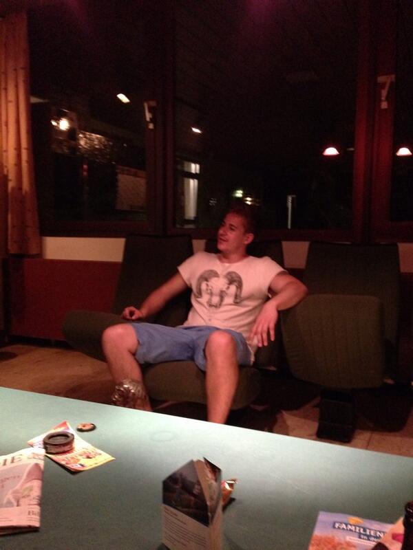 jrdudas's tweet image. "I need twice" - Max #UpperDecker