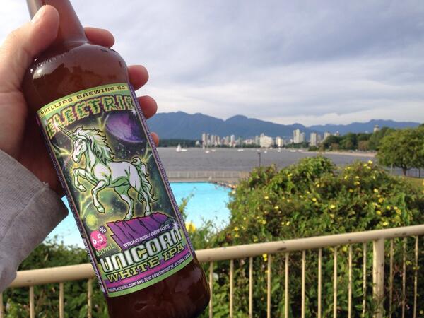 HiddenBeer's tweet photo. Just hid some cold @phillipsbeer in Kits. Above the pool under a bench.  RT if you like Summer. http://t.co/r9x9QrCPLM
