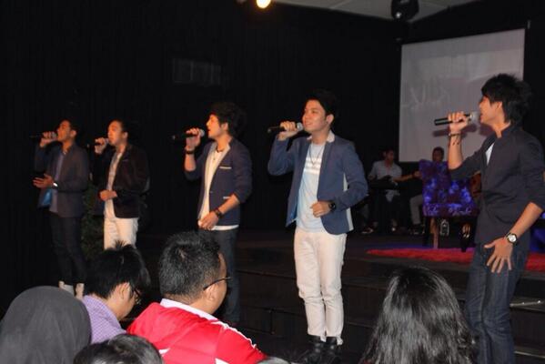 these guys are rock!! THANK YOU <a href="/SagaMusik/">Michał</a>  @SteveMc_SAGA <a href="/vinolionel_saga/">vino lionel SAGA</a> <a href="/jansen_saga/">Jansen_SAGA</a> <a href="/dani_saga/">dani karamoy SAGA</a> <a href="/yudi_saga/">Yudi Arfan</a>