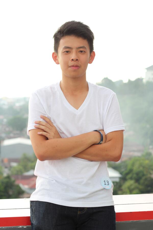 zetizen_mp's tweet image. Wendyanto Hongadi (@mrpokai) – SMA Lokon Tomohon @smalokon #NatashaModelingCompetition #XpresiParty2K14