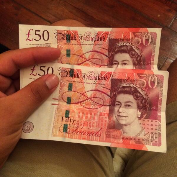 Well that's a first. Never been tipped with European currency. #tipsfromaroundtheworld 🇬🇧