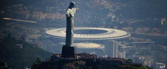 Après 4 longues années d'attente, le Jour-J est arrivé! Début de la #CdM2014 dans 10h. Un pronostic ? #Bresil2014