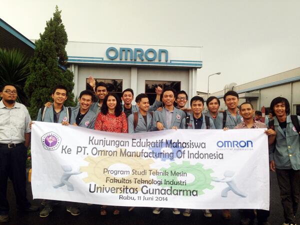 SMTMM16's tweet photo. Belajar ga cuman di kelas!  @AlfinPutra9 @arifbdn04 @anggananda27 @Farishdynt @HFathanuary @iqbalnugro PT Omron M.I http://t.co/vtnuTmwT4O