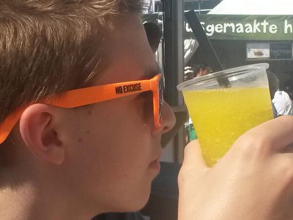 "@HockeySchoolNH: NO EXCUSE drink ice-o- tonic <a href="/PSportsgear/">Princess Sportsgear</a> <a href="/IceOTonic/">Ice-O-Tonic</a> <a href="/HockeyStyle/">HockeyStyle.NL</a> @DanHD_ <a href="/mercianhockey/">Mercian Hockey</a> "