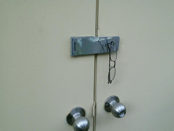 jacel's tweet image. This was on an external door. #solvingTheProblem