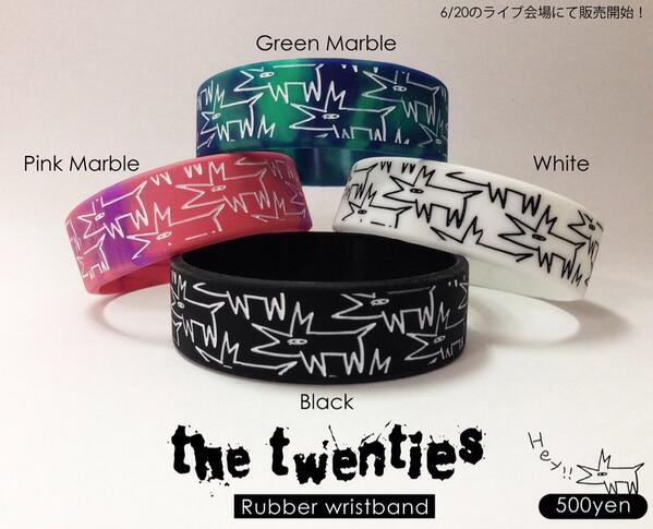 Twitter 上的 The Twenties Newグッズ情報 来週日 の九州ライブより 会場物販にてラバーバンドを販売致します グッズの通販はありません Http T Co Ttpeluutii Twitter