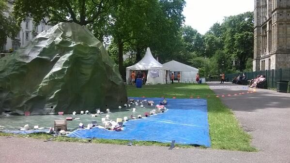 Jonathan Hunt tweet media