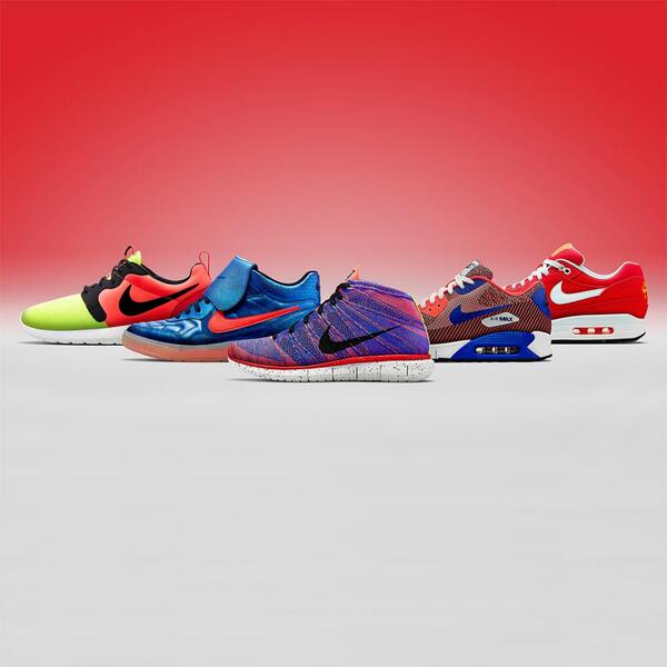 Nike.com al Twitter: "The Nike #Mercurial Collection Men's: http://t.co/ZkuO1QZBpd Women's: http://t.co/UO6lfwKip5 / Twitter
