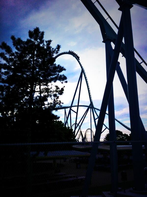 PicCapture's tweet photo. Enjoy the ride 😉 #Ontario #CanadasWonderland http://t.co/GGQthlGrQL