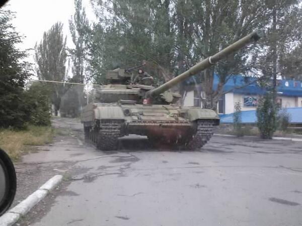 Bp7fCijIIAAkFl7.jpg