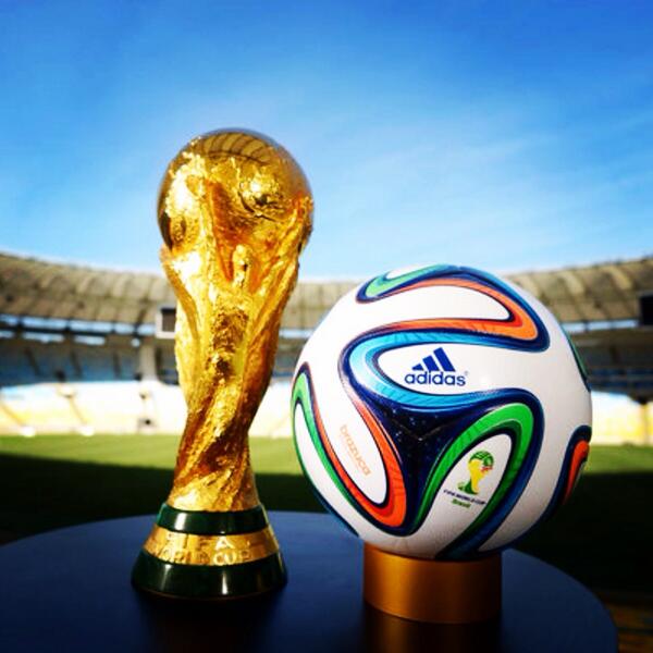 ImagineEc's tweet image. ¿Todo listo para hoy? #MundialBrasil2014 #Mundial2014 #Brasil2014 #BRAvsCRO