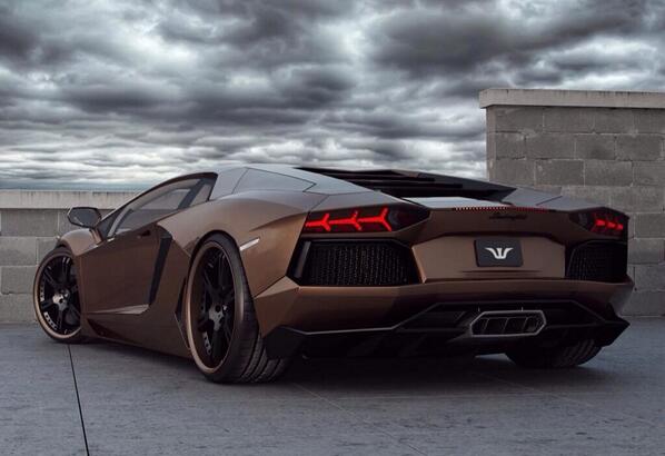 BeastsCar's tweet image. Bronze Aventador😨