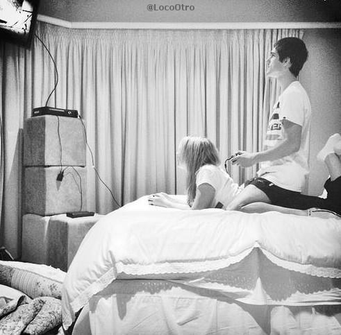 LocoOtro's tweet photo. TARDES ASÍ CONTIGO... http://t.co/iE8OT8Vr8f