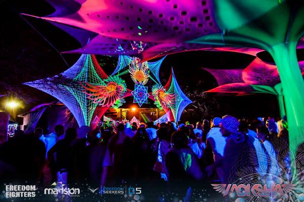 TEVcrew's tweet photo. This is where you wanna be this weekend. Have a listen to this podcat for more info #MOKSHA http://t.co/7bSRS3FlrF http://t.co/knyv3xetRR