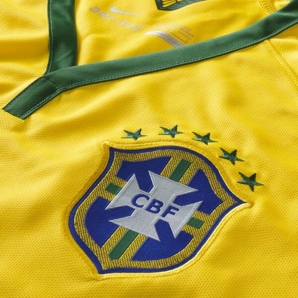 soccerdotcom's tweet image. If #BRA beats Croatia we'll give away a 2014 #Brazil Jersey! Follow @soccerdotcom &amp;amp; RT to enter! #WorldCup