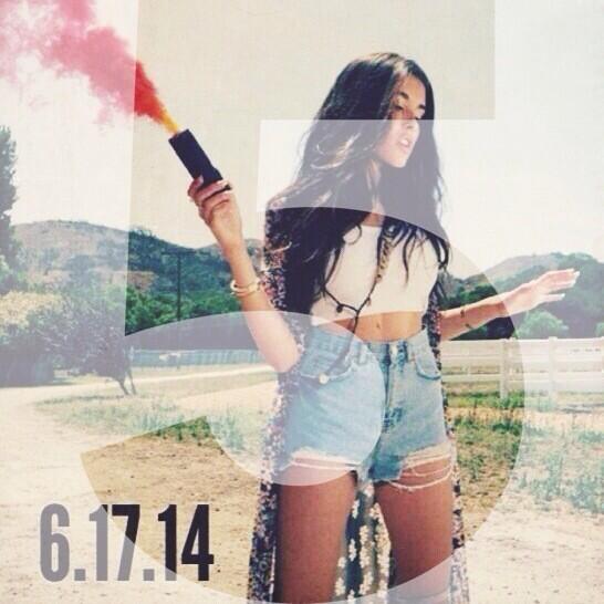 madisoninfinity's tweet image. My edit🙊 #Unbreakable5Days @MadisonElleBeer 💖