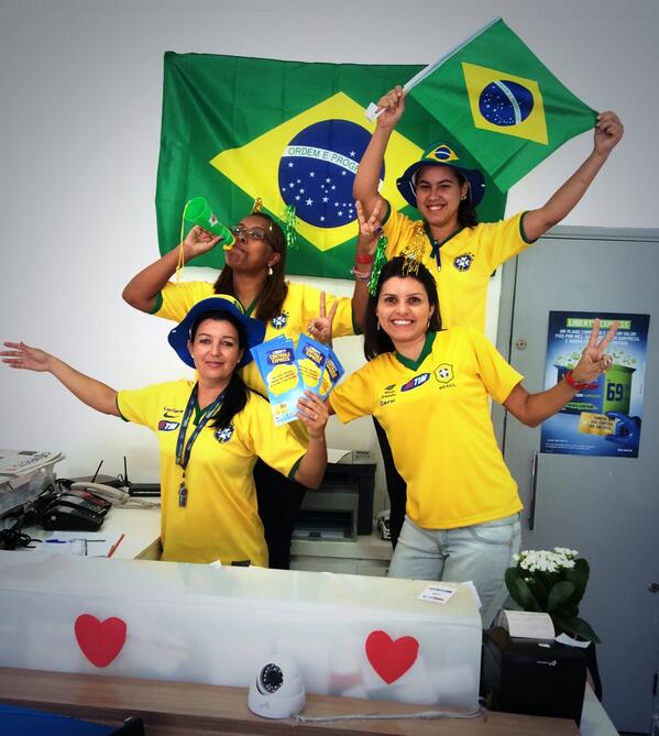 carualves1's tweet photo. Copa Center Cel 💚💛💙 🎉🎉@bono_cri @mancini_fer http://t.co/on10KLoQib