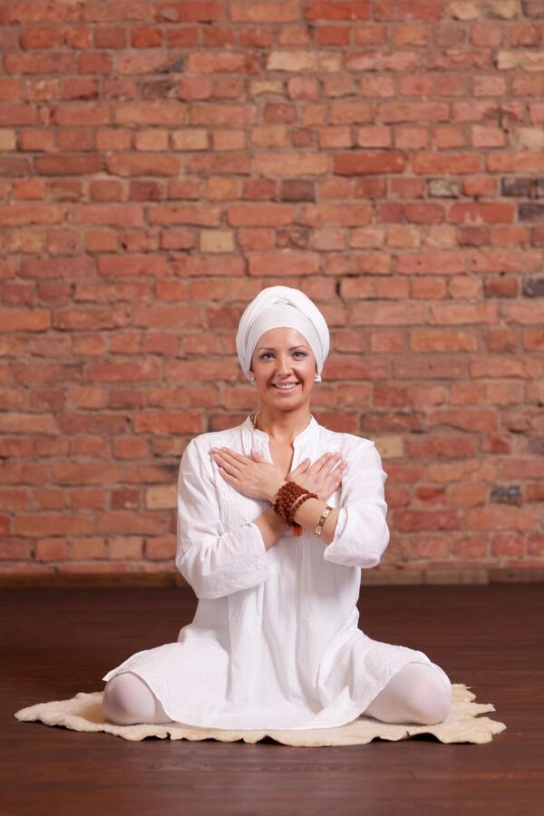 Savitriji tweet media