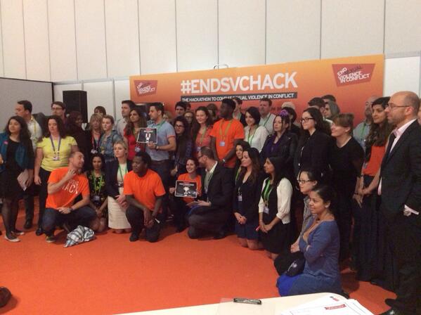 UffeSamuelsson's tweet image. Give it up for all the #endsvchack hackathon-ers!