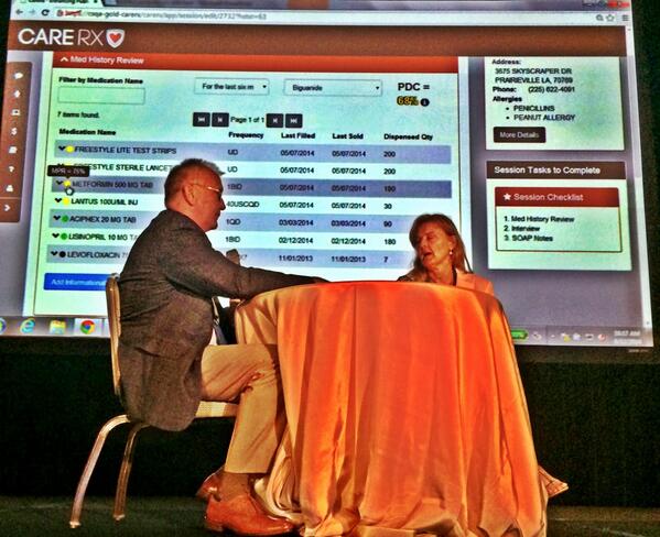 RxcomCHN's tweet image. Tingling feet, fish oil, blood sugar testing (&amp;amp; warts): simulating a CMR w/a diabetes patient in #CareRx.
#RxcomCHN