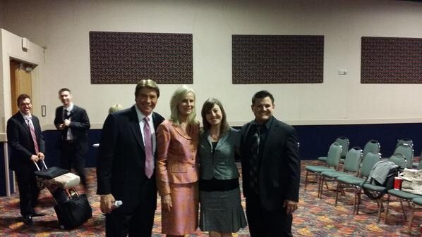 JordanBoe13's tweet photo. Great night with Bill &amp; Sandy http://t.co/OHzJGbVcbC