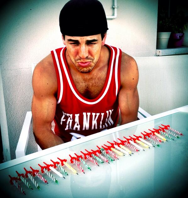 mario_casas_'s tweet photo. Ya están aquí... http://t.co/l5wA1r1HGB